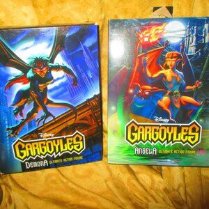 Gargoyles Ultimate Action Figures NECA 7" Figures Lot of 2 Angela & Demona NEW